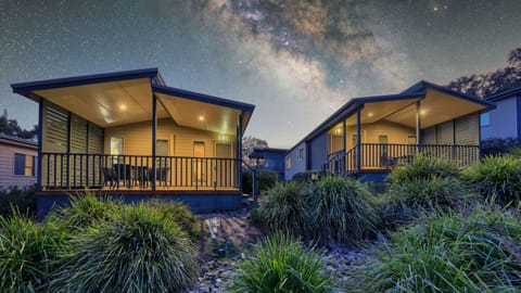 Blue Gum Villa ( 2 Bedroom) | Iron/ironing board, free WiFi, bed sheets