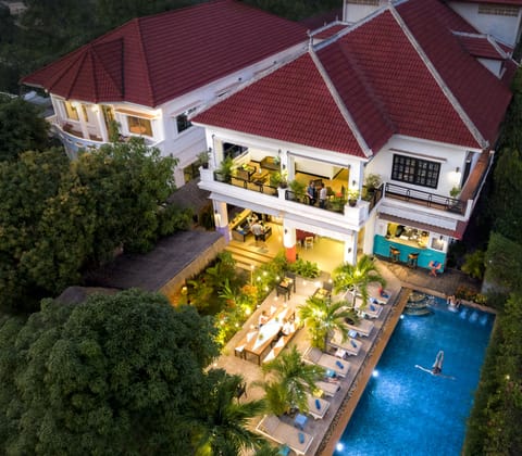 Front of property - evening/night