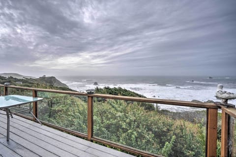 Brookings Vacation Rental | 3BR | 2BA | Steps Required | 2,096 Sq Ft