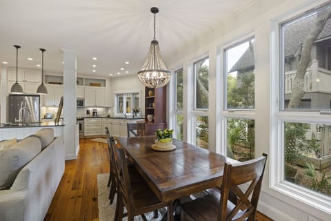 Plenty of space to spread out and enjoy a meal, a family game or read a good book!