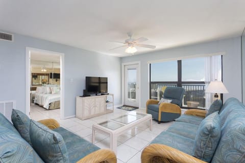 You and your guests will love hanging out in our family-friendly living room with ultra comfy couches and large TV.