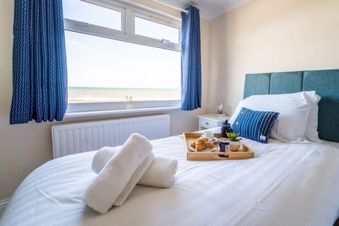 Penthouse, 2 Bedrooms, 2 Bathrooms, Sea View | 2 bedrooms, travel crib, rollaway beds, free WiFi
