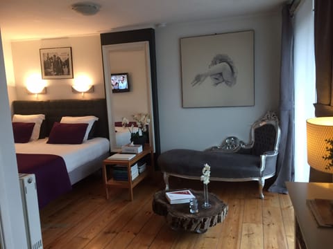 Comfort Double Room, Patio, Garden View | Blackout drapes, soundproofing, free WiFi, bed sheets