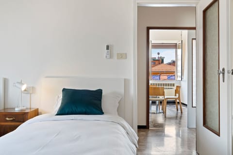 Apartment, 2 Bedrooms | 2 bedrooms, free WiFi