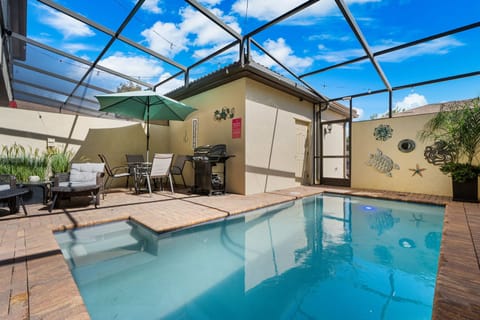 A private screened pool escape made for relaxing days and peaceful nights