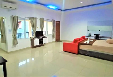 Suite | 1 bedroom, desk, free WiFi, bed sheets