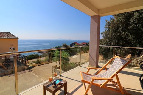Villa (Five Bedroom Villa with Pool and Sea ) | Terrace/patio