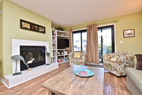 Seaside Condo with Patio Access