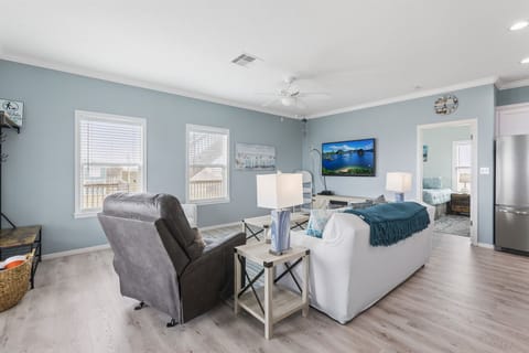 TV, DVD player, Directv and WiFi included