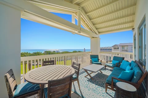 WELCOME TO HAPPY TOGETHER IN THE HEART OF SEASIDE, FL