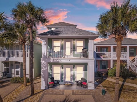 Gorgeous 4 bedroom home!