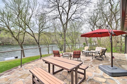 Cotter Vacation Rental | 3BR | 2BA | 1,582 Sq Ft | Stairs Required