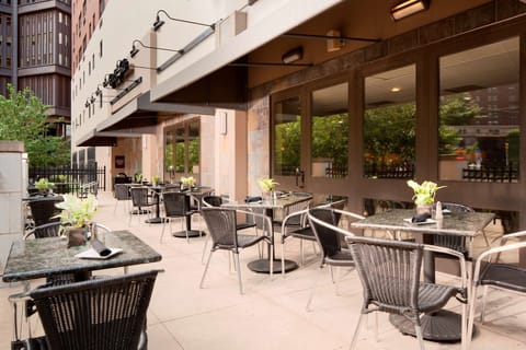 Breakfast, lunch, dinner served; American cuisine 