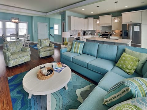 Open and Inviting Floor Plan