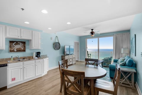 Dining table seats 4