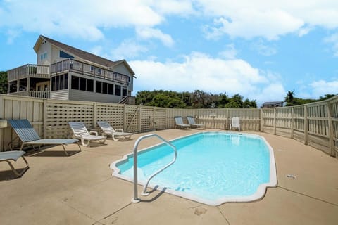 Private Pool Area