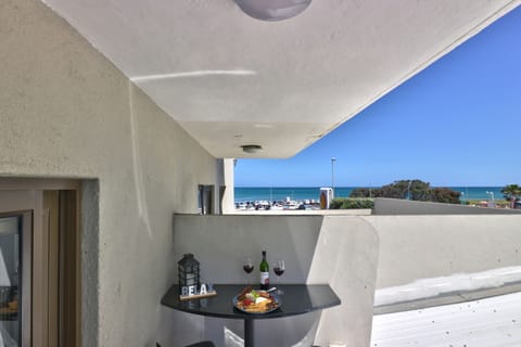 Basic Double Room | Terrace/patio