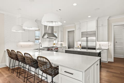 First Floor: Kitchen