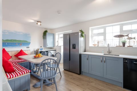 The Moorings - kitchen and fridge