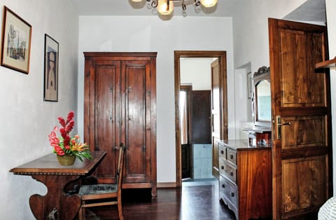 Double bedroom with ensuite and balcony