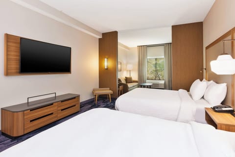 Comfort Studio Suite, 1 Bedroom | Down comforters, pillowtop beds, in-room safe, desk