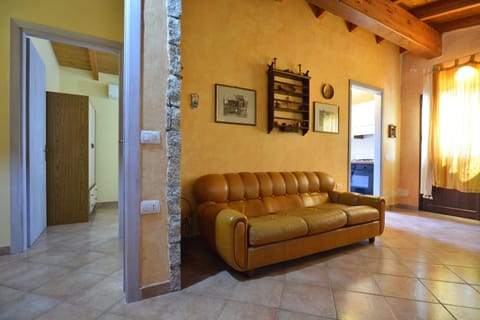 Basic Apartment | Interior