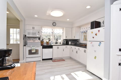 Enjoy cooking in this recently remodeled fully equipped kitchen!