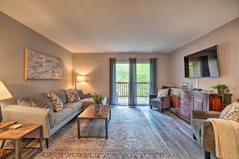 Branson Vacation Rental | 3BR | 2BA | 1,184 Sq Ft | Stairs Required