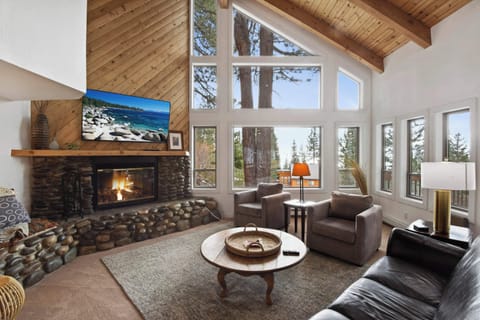 House, Multiple Beds, Patio, Mountain View (Incline Village Manor) | Living area | 55-inch flat-screen TV with digital channels, fireplace