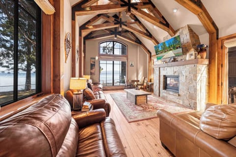 House, Multiple Beds, Patio, Mountain View (West Lake Serenity) | Living area | 42-inch flat-screen TV with digital channels, fireplace