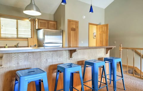 Pull up a stool to the bar counter or enjoy a meal at the table. Seating for 6!