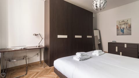 Apartment (1 Bedroom) | Interior