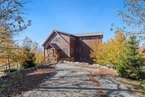 Upper Level Parking and Main Entrance