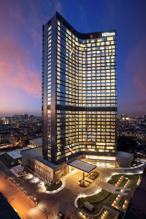 Front of property - evening/night