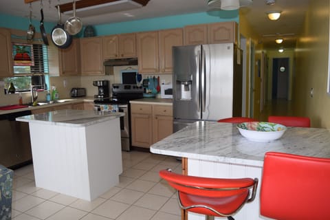 dining / kitchen area
