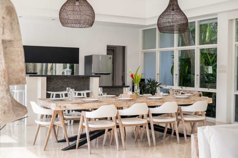 Villa, 4 Bedrooms, Smoking, Private Pool | Private kitchen | Microwave, coffee/tea maker, cookware/dishes/utensils