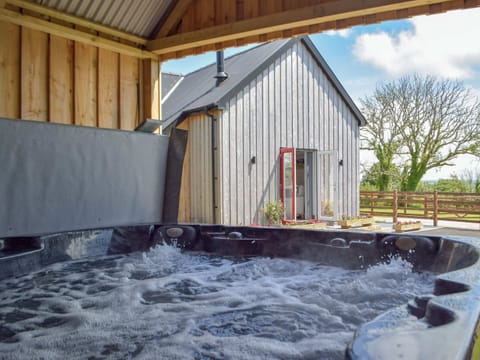 Hot tub | Stambar - Brynhowell Barns, Glandwr, near Narbeth