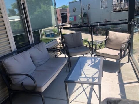 Balcony - Balcony Seating