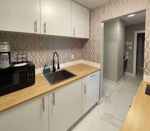 Premium bedding, individually decorated, individually furnished, desk