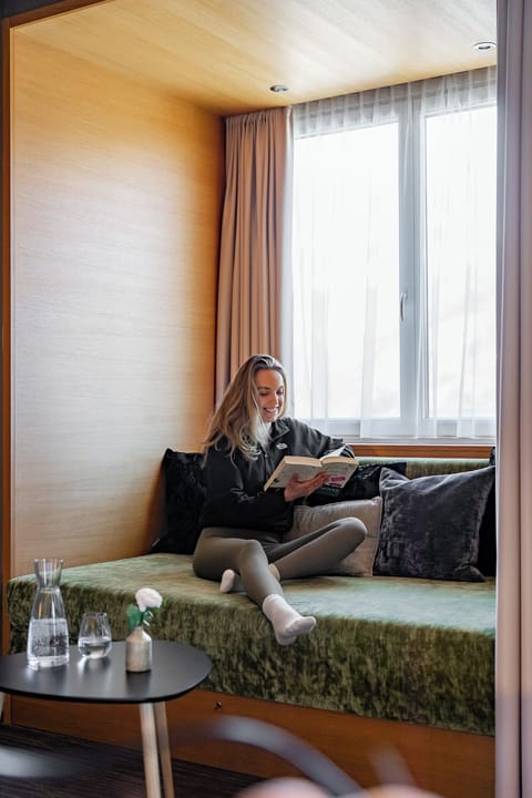 Double Room, Mountain View | Minibar, in-room safe, soundproofing, free WiFi