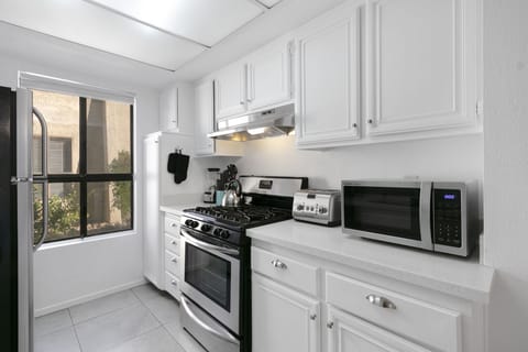 K0186 - Kitchen Area