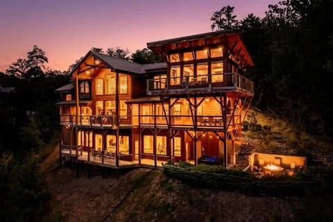 Welcome to Northstar Mountain Lodge!