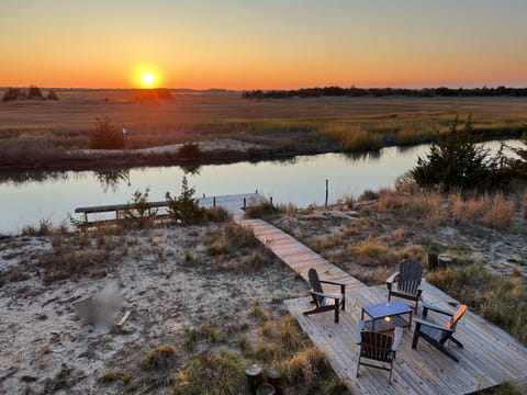 Gorgeous nightly sunsets to end your day