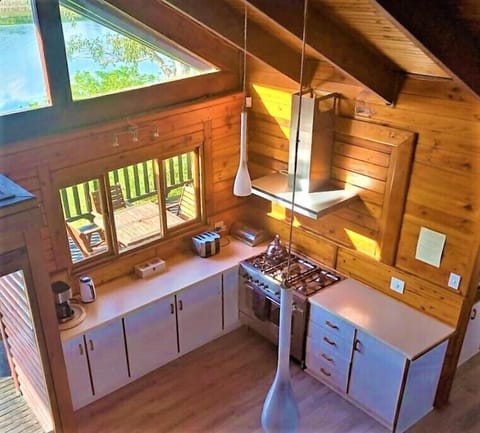 Oyster Creek Lodge (7) | Private kitchen