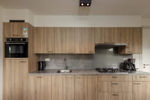 House | Private kitchen | Highchair