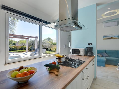 House | Private kitchen