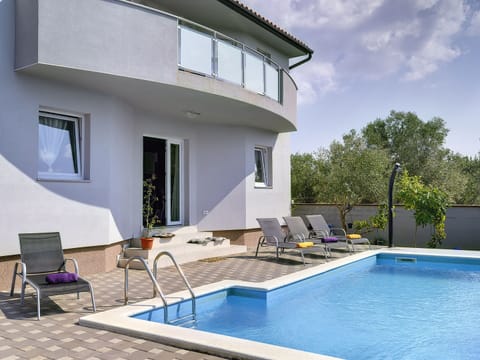 House | Pool | Indoor pool, outdoor pool