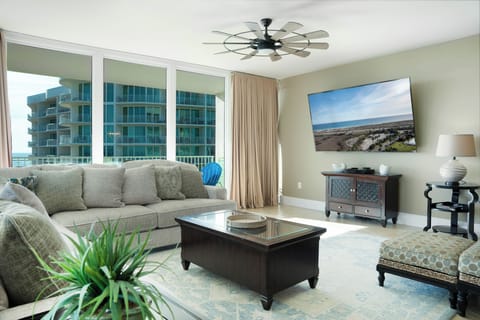 Caribe Resort C1015 Living Room