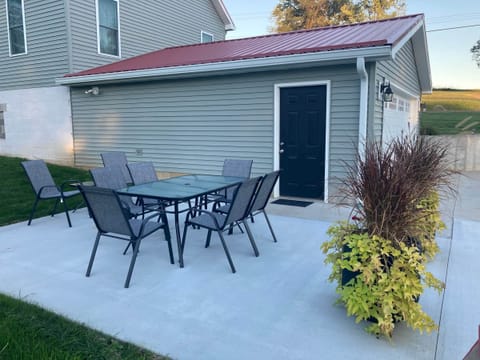 71BD55DA 3F9C 43DE AFD9 A41F3A87A46D