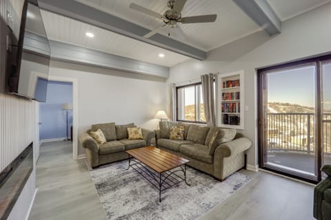 Sugar Mountain Vacation Rental | 2BR | 2BA | Step-Free Access | 1,106 Sq Ft
